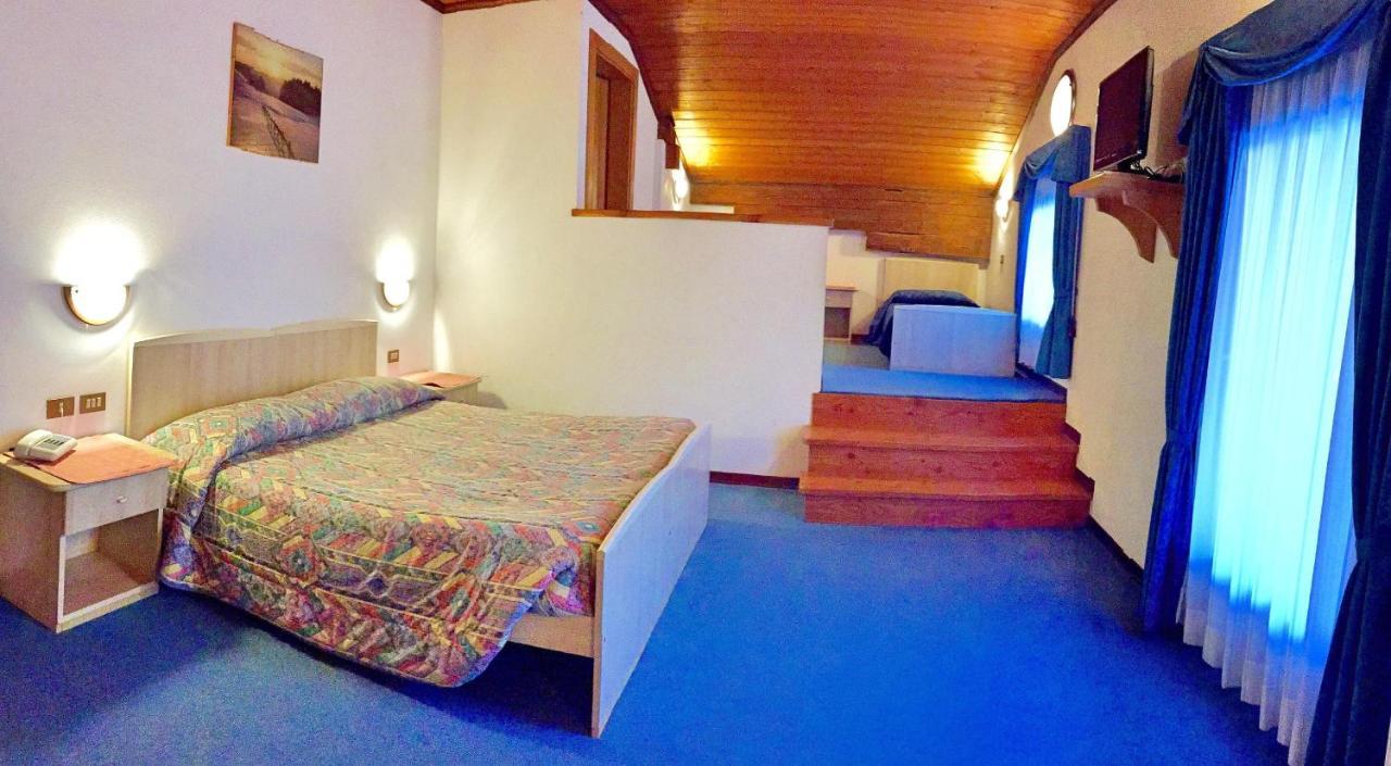 Hotel Siera Hof Sappada Esterno foto