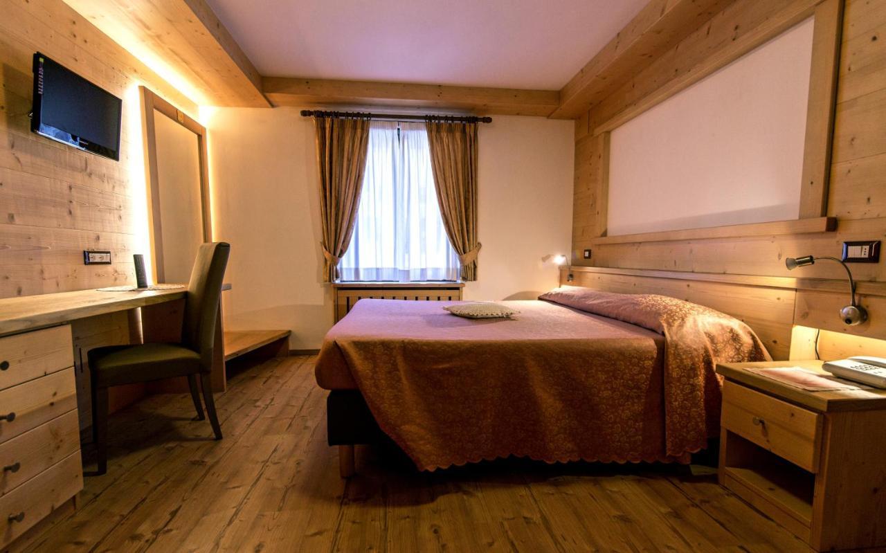 Hotel Siera Hof Sappada Esterno foto