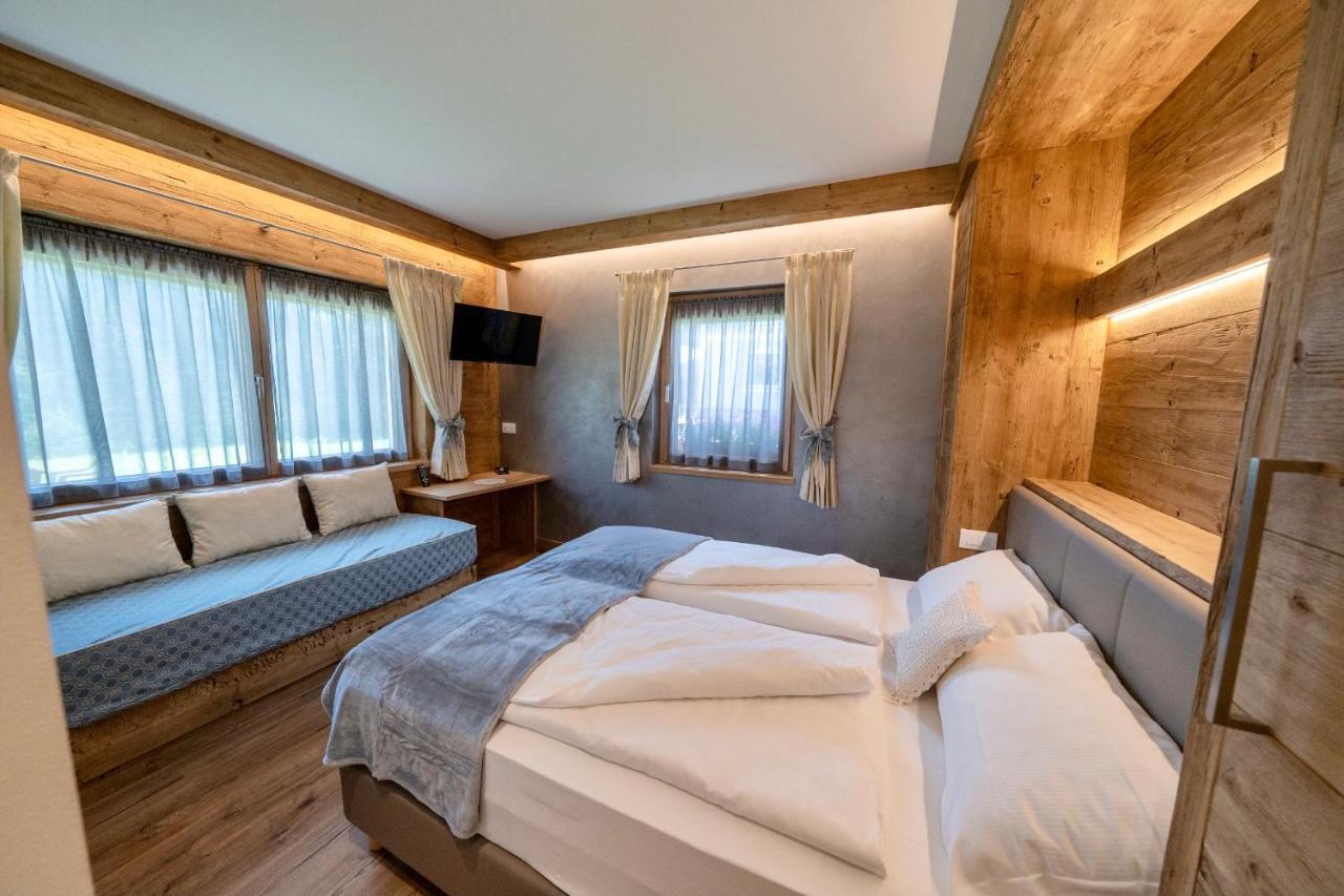 Hotel Siera Hof Sappada Esterno foto
